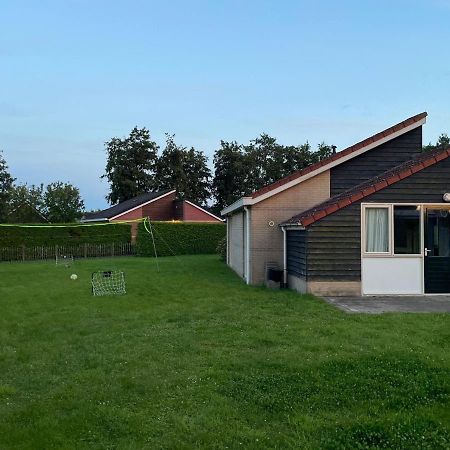 Huisje Earrebarre Tzummarum Exteriér fotografie