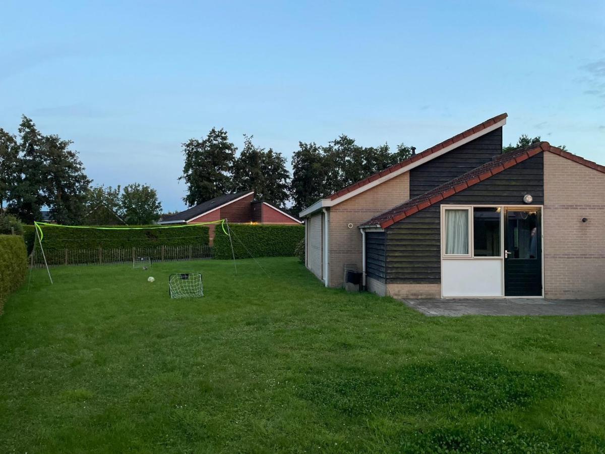 Huisje Earrebarre Tzummarum Exteriér fotografie